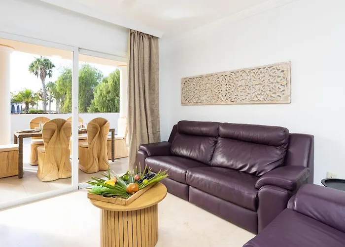 Cush בית נופש אדחה