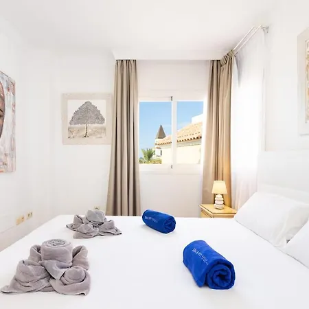 Cush Costa Adeje (Tenerife)